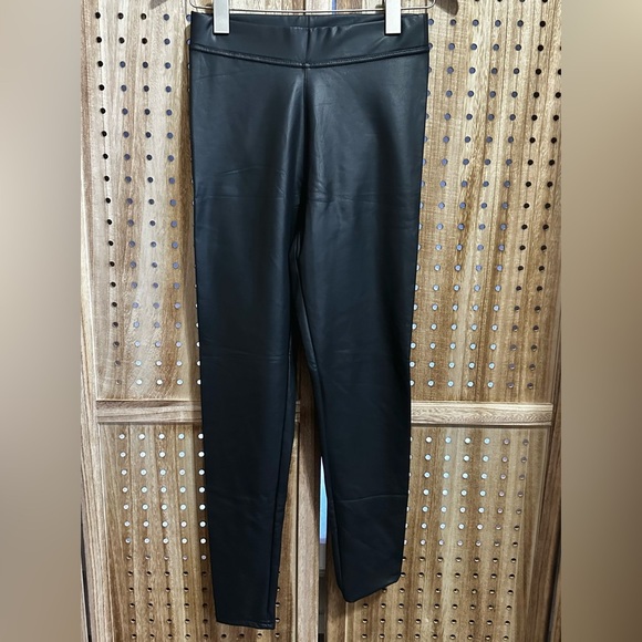 🖤 C-Mode Faux Leather Leggings
Size: Small | Condition: Excellent - Picture 2 of 4